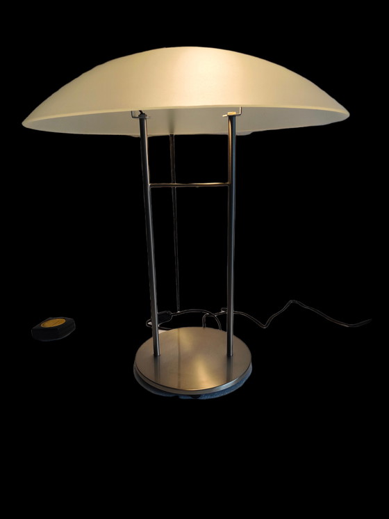 Image 1 of Elegant Bauhaus table lamp lumess