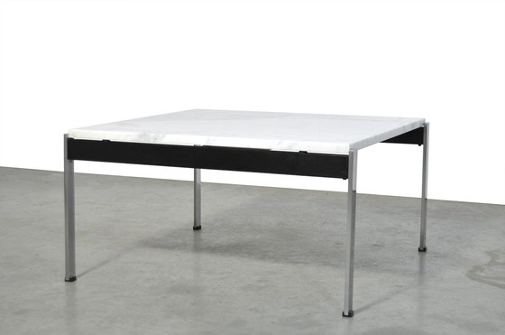 Image 1 of Table basse Artifort by Kho Liang Ie