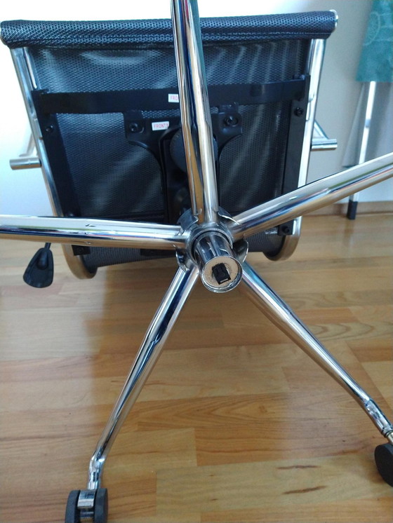 Image 1 of Stilo ergonomic office chair