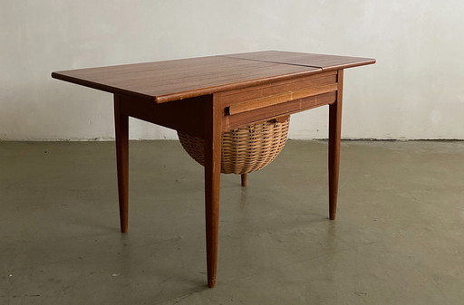 Mesa de costura escandinava de teca, Dinamarca, década de 1960