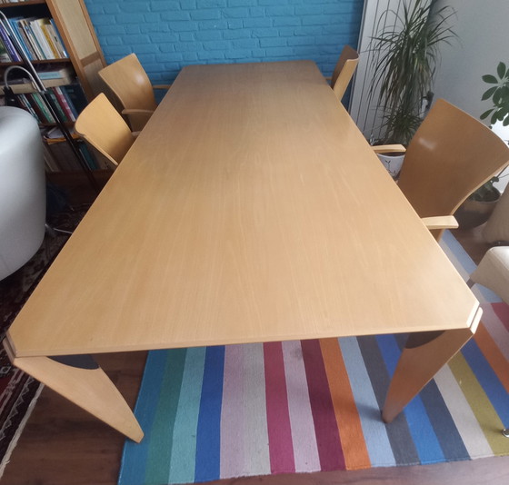 Image 1 of Leolux Xingu dining room table