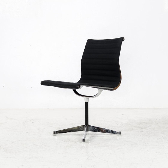 Image 1 of 4x Herman Miller Alu Chair EA 105