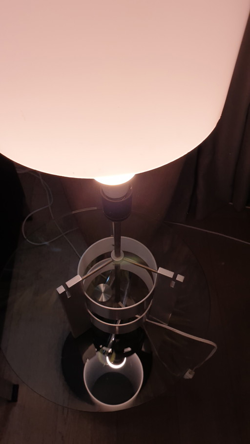 Lampe design de l'ère spatiale