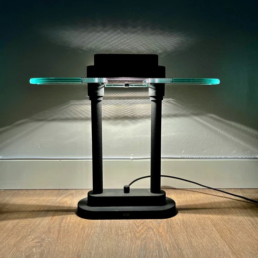 Boxford SMC Holland Penta desklamp by Robert Sonneman