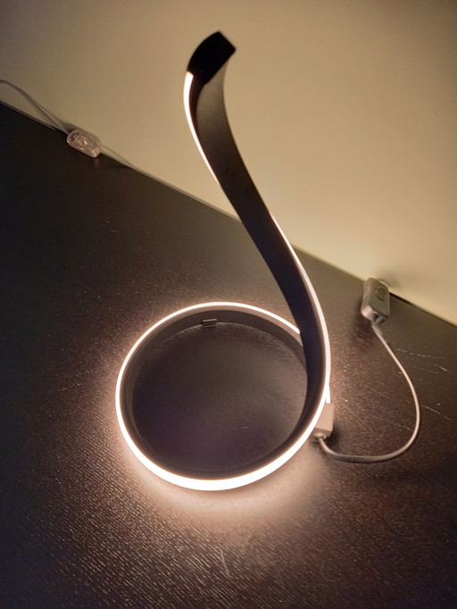 Lampe de table moderne LED