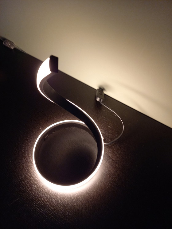 Image 1 of Modern Table Lamp LED