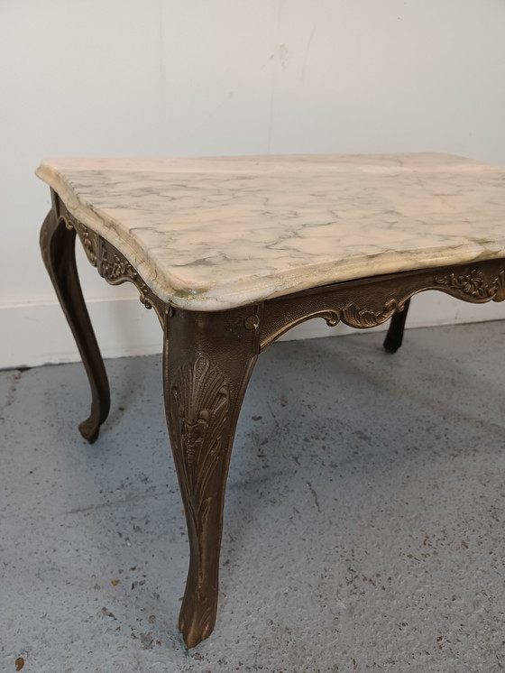 Image 1 of Table basse de style Hollywood Regency