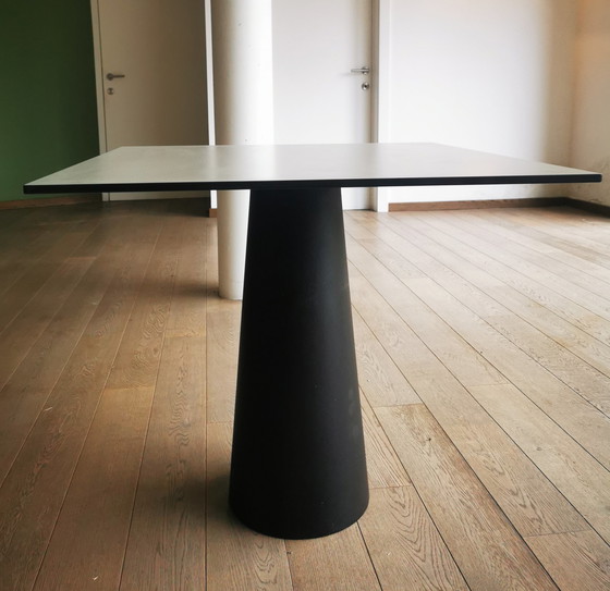 Image 1 of Container table Moooi