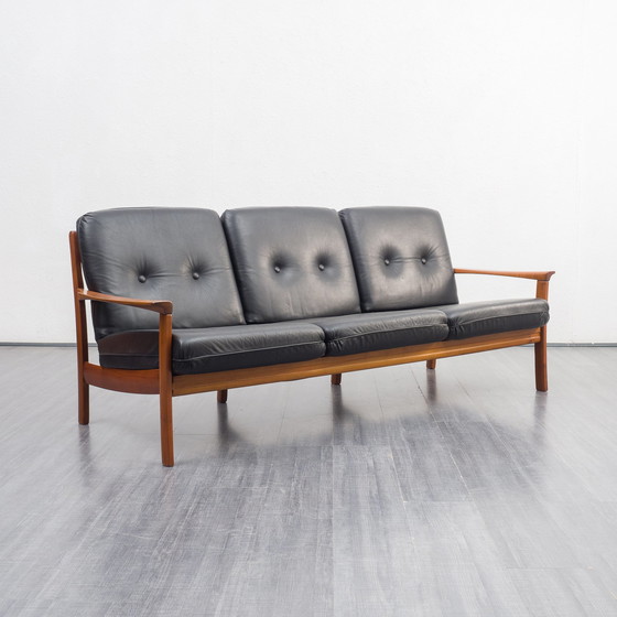 Image 1 of Canapé en cuir vintage de style scandinave