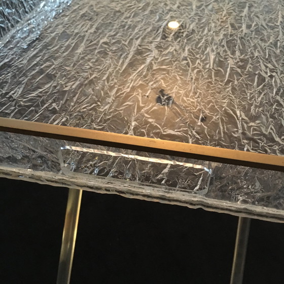 Image 1 of Table d'appoint en plexiglas