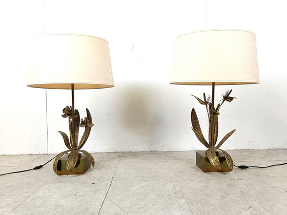 Image 1 of 2x Vintage Bronze flower table lamps