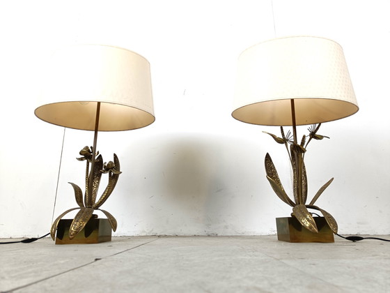 Image 1 of 2x Vintage Bronze flower table lamps
