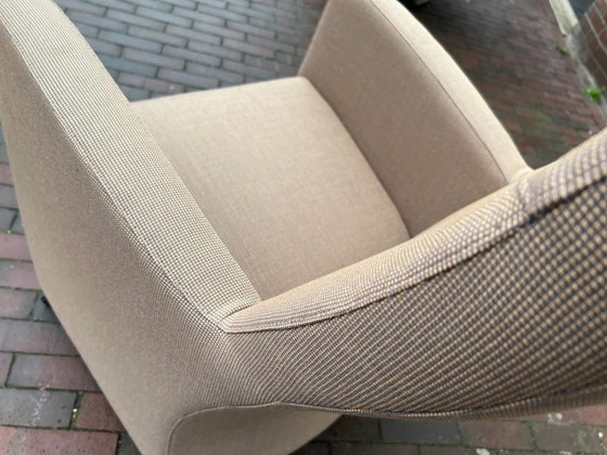 Image 1 of Leolux lapita armchair fabric