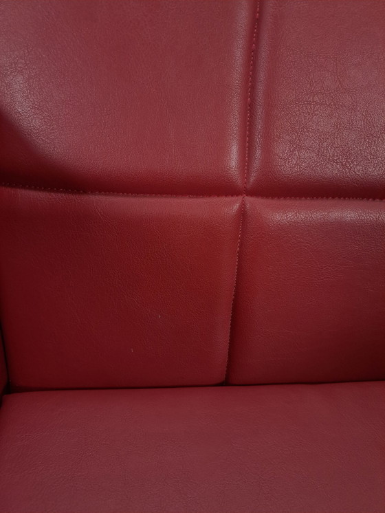 Image 1 of Fauteuil pivotant vintage bordeaux