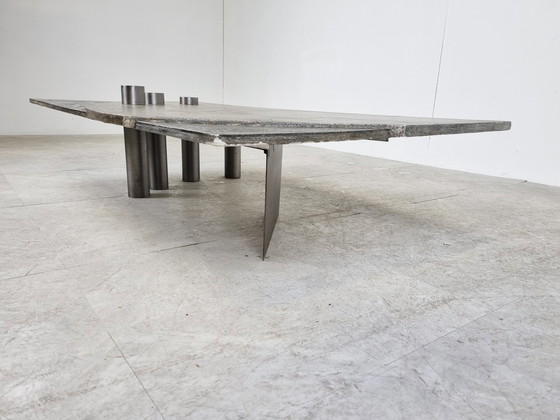 Image 1 of Table basse brutaliste Pia Manu