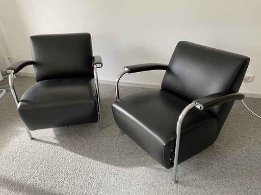 2 x Leolux Scylla armchair