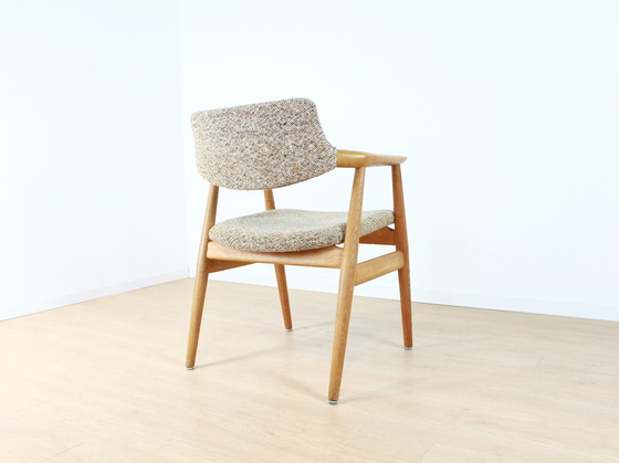 Image 1 of Glostrup chair