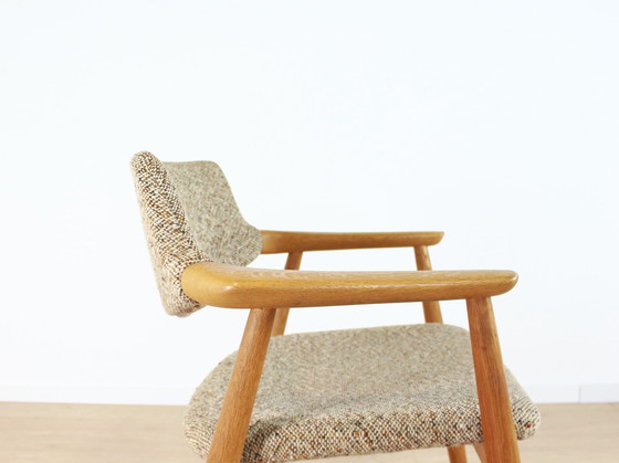 Image 1 of Glostrup chair