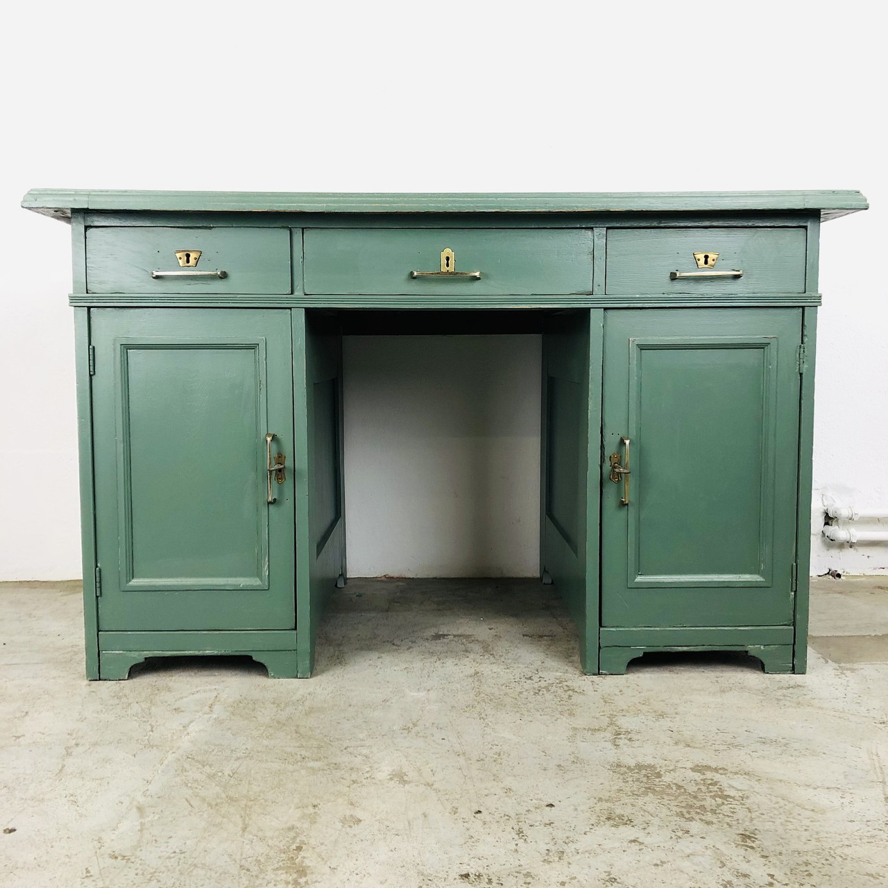 Scrivania vintage verde