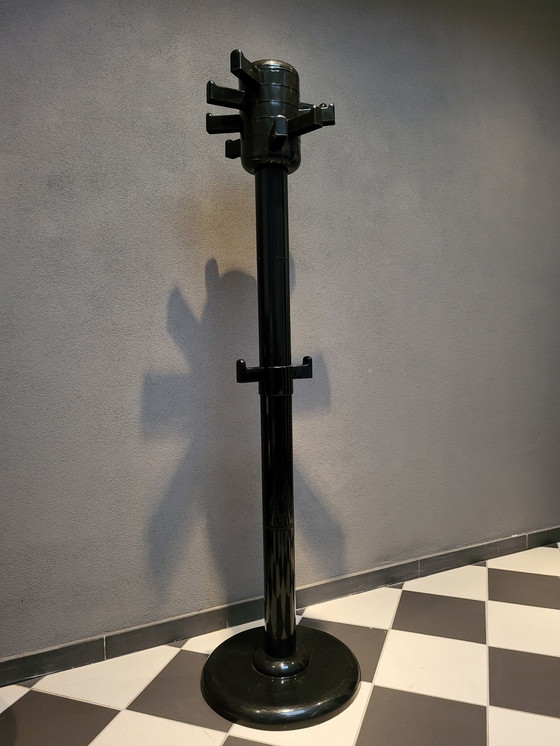 Image 1 of Myers 2000 coat rack