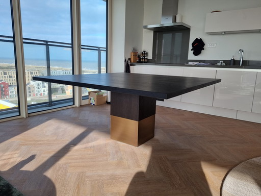 Van Rossum Nota Bene dining table