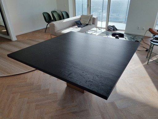 Van Rossum Nota Bene dining table