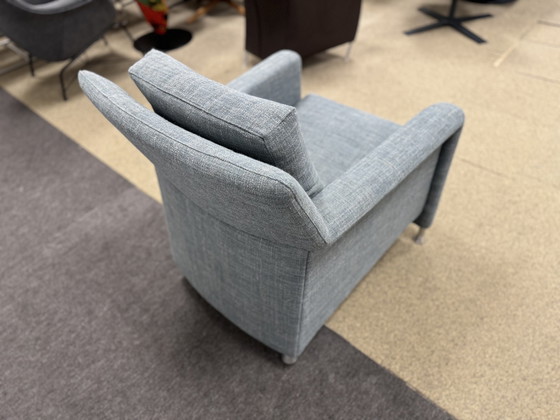 Image 1 of Leolux Evidence Paian armchair fabric Design chair