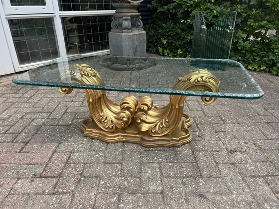 Image 1 of Table basse de style baroque