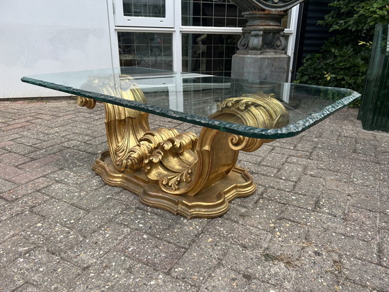 Image 1 of Table basse de style baroque