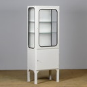 Cabinet médical vintage, années 1970