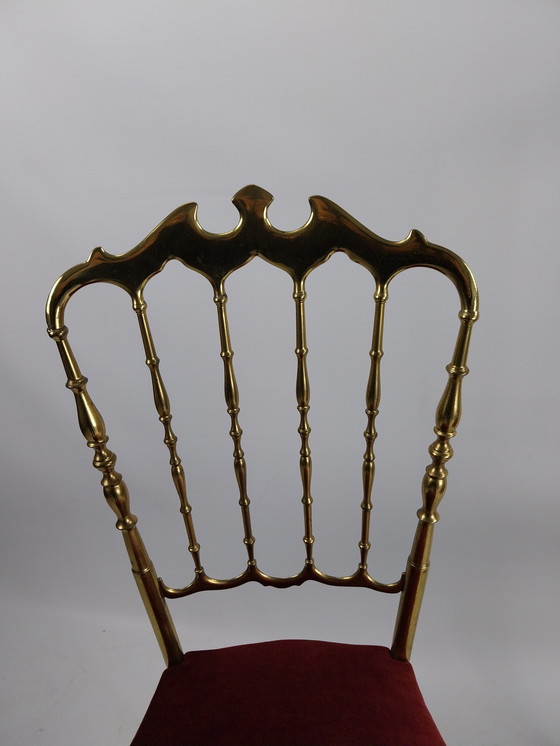 Image 1 of Set 2 chaises chiavari en laiton par Giuseppe Geatano