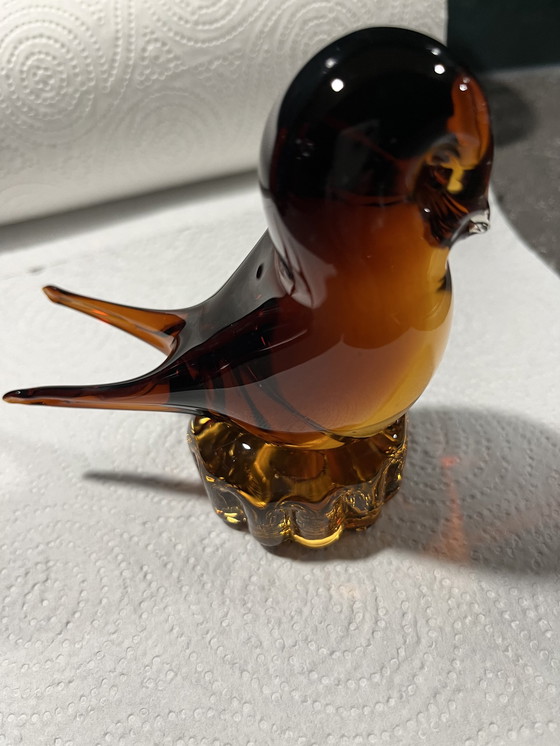 Image 1 of Oiseau en verre ambré