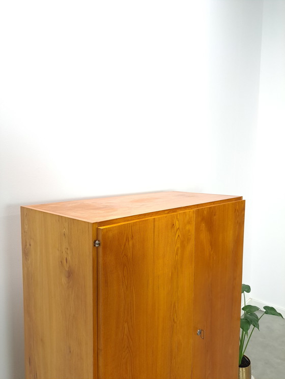 Image 1 of Veneer cabinet with drawers and steel base, wardrobe