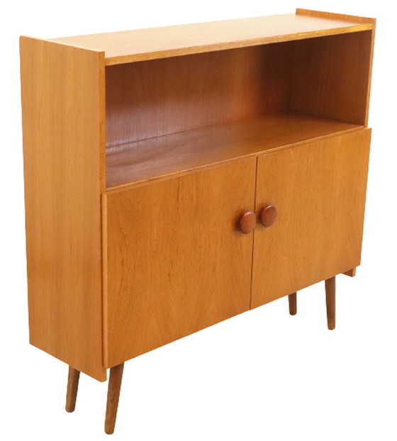 Image 1 of Armoire vintage danoise design 'Gudmindrup'