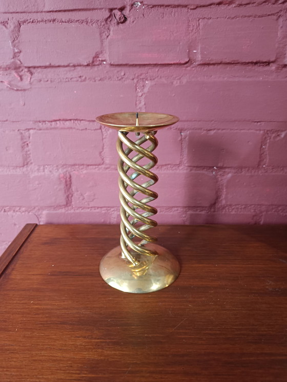 Image 1 of Messing spiral candlestick