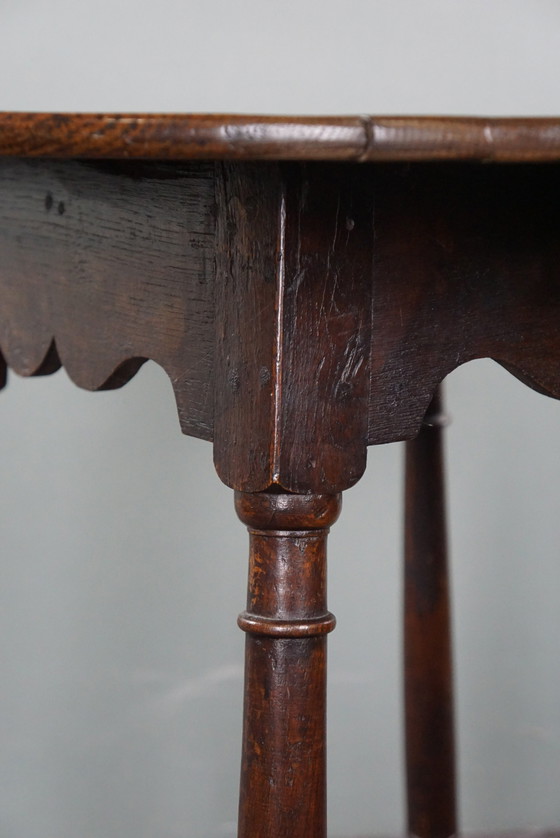 Image 1 of English oak side table/center table