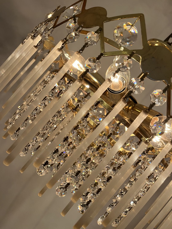 Image 1 of Lampadario a sospensione vintage con cristalli di ghiaccioli e opalino 