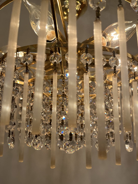 Image 1 of Lampadario a sospensione vintage con cristalli di ghiaccioli e opalino 