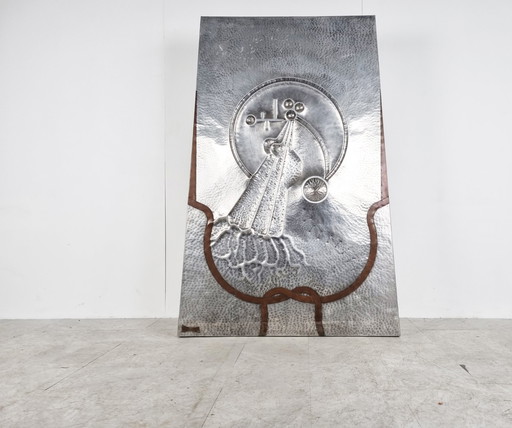 Grande sculpture brutaliste d'époque