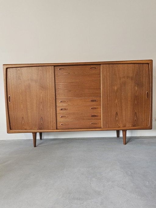 H.P. Hansen highboard