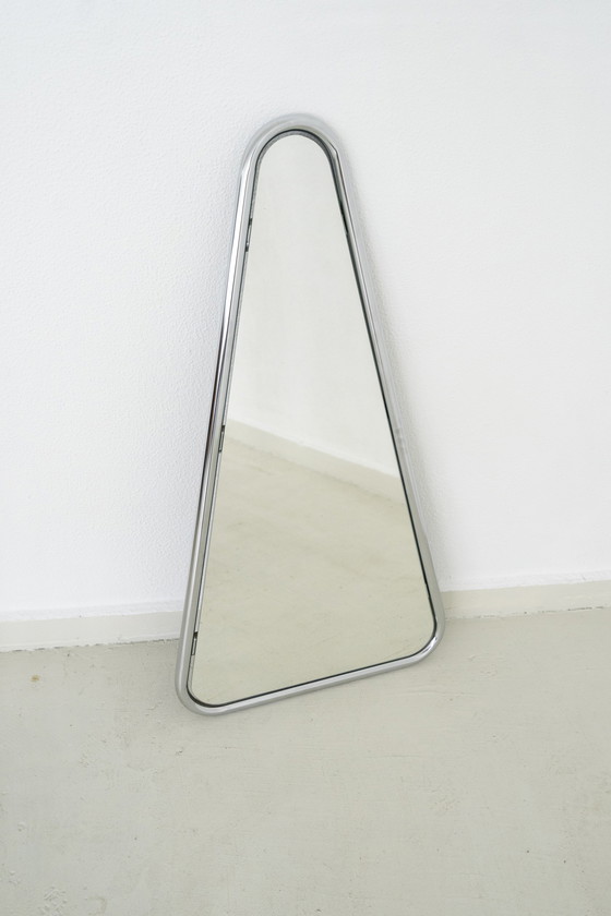 Image 1 of Espejo triangular
