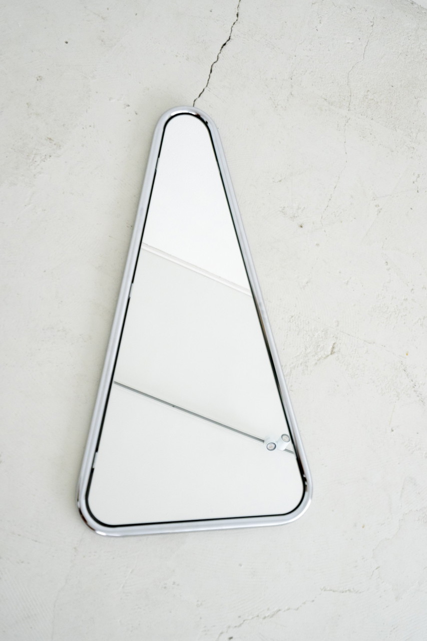 Triangle mirror
