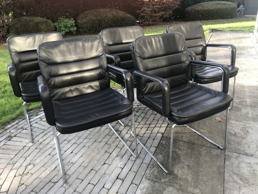 5x Kinnarps designer chairs