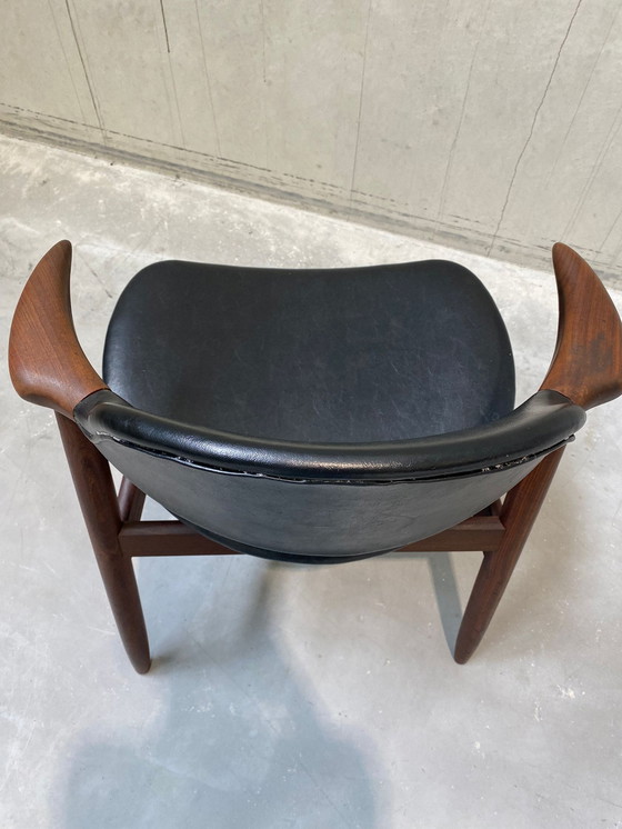 Image 1 of Tjerk Tijessling cowhorn chair