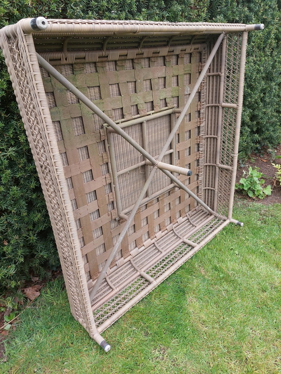 Image 1 of Manutti garden table wicker