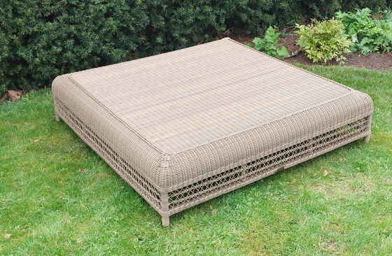 Image 1 of Manutti garden table wicker