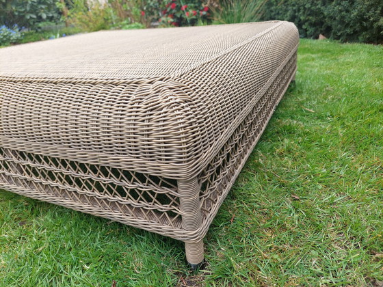 Image 1 of Manutti garden table wicker