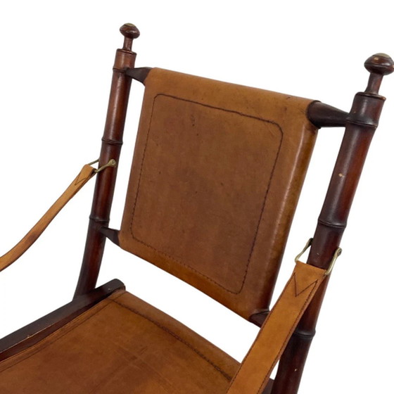 Image 1 of Fauteuil d'officier - bois et cuir - style campagne militaire