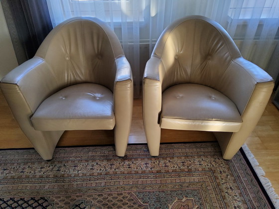 Image 1 of 2 Leolux Carabita armchairs.