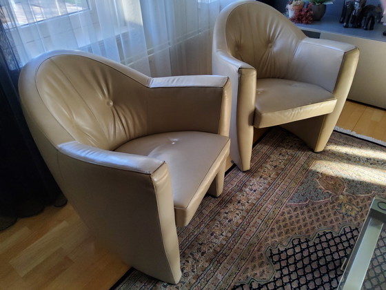 Image 1 of 2 Leolux Carabita armchairs.